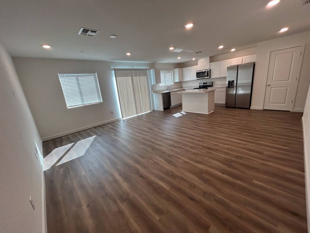 Apartment for rent at 805 Congaree Lane, Redding, CA 96001