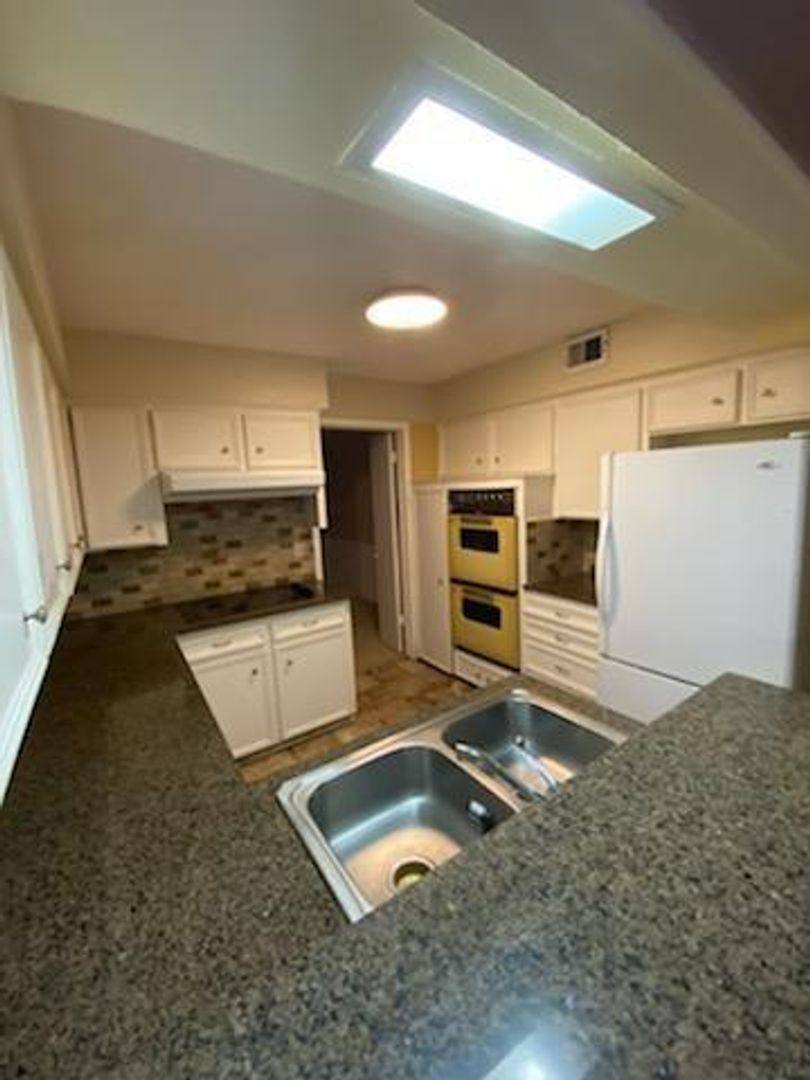 House for rent at 7640 Dentcrest Dr, Dallas, TX 75254