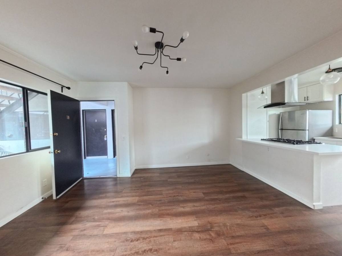 Apartment for rent at 6607 N Figueroa St #10, Los Angeles, CA 90042