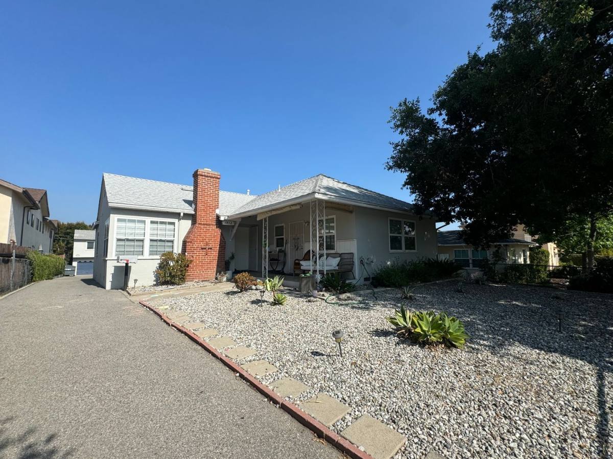 Apartment for rent at 1812 N Allen Ave, Pasadena, CA 91104