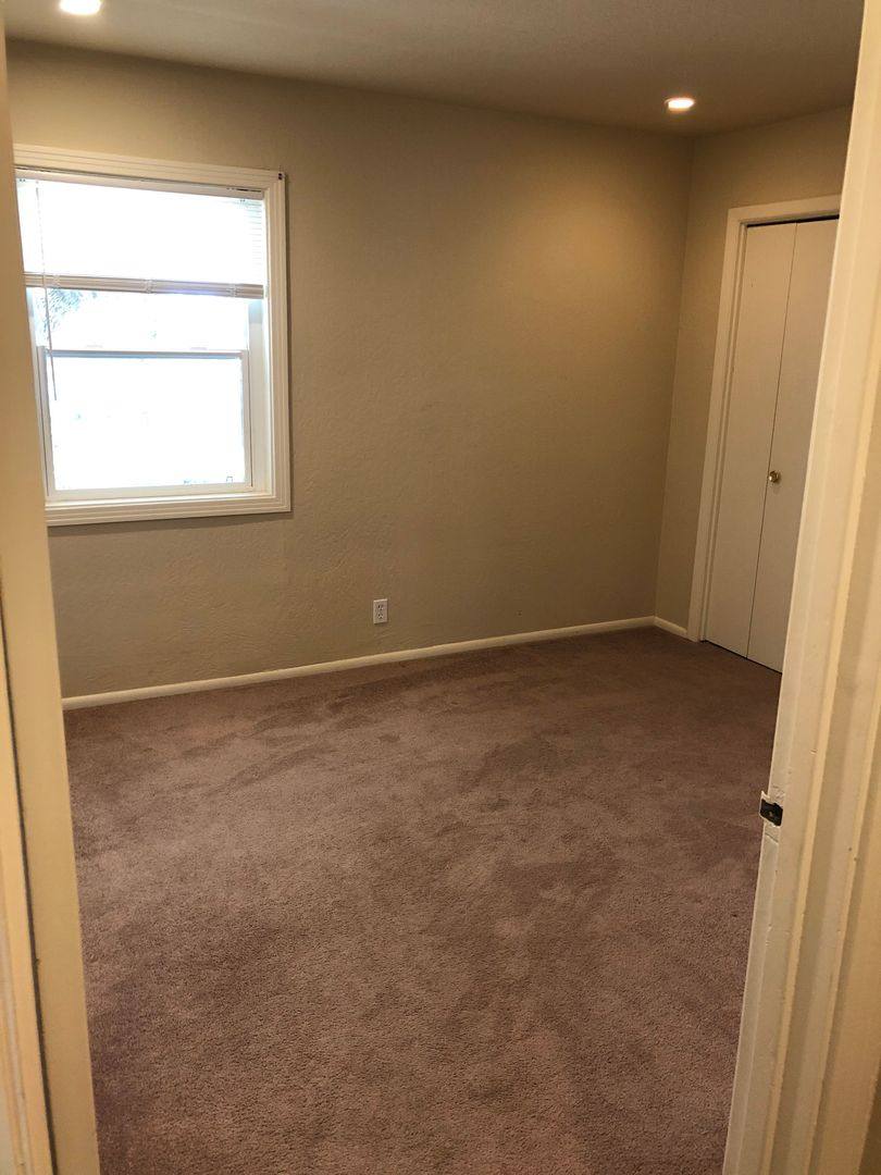 House for rent at 14645 Meadow Dr, Grass Valley, CA 95945
