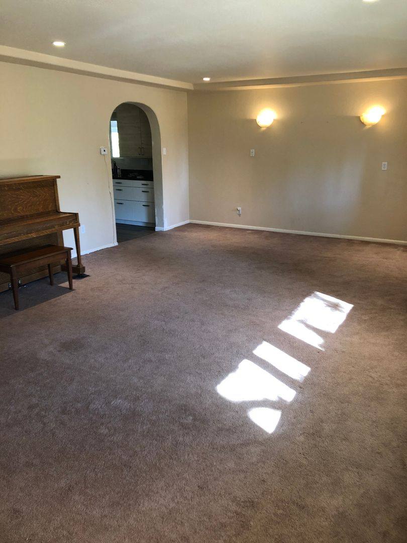 House for rent at 14645 Meadow Dr, Grass Valley, CA 95945