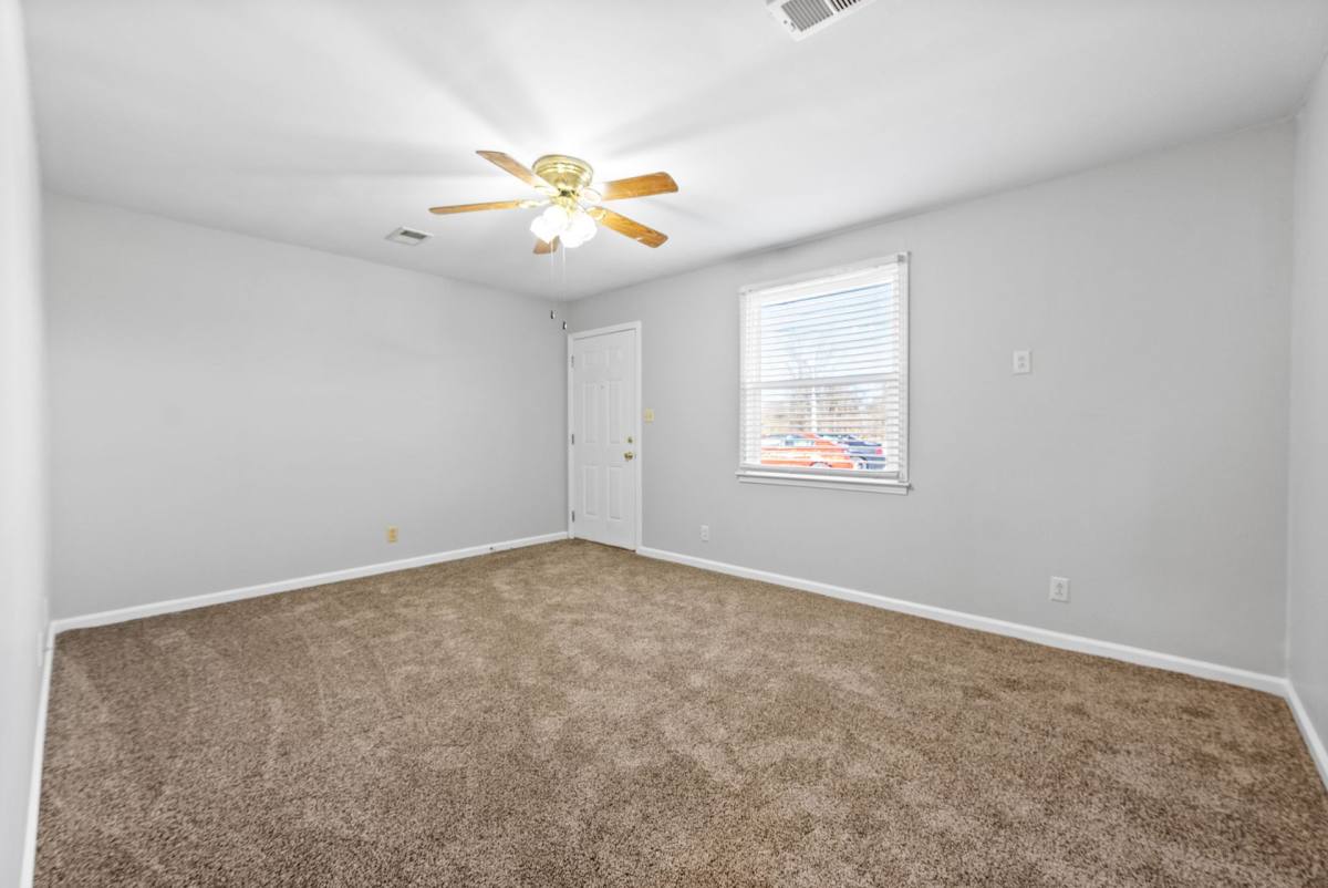 Apartment for rent at 754 C Bancroft Cr, Clarksville, TN 37042