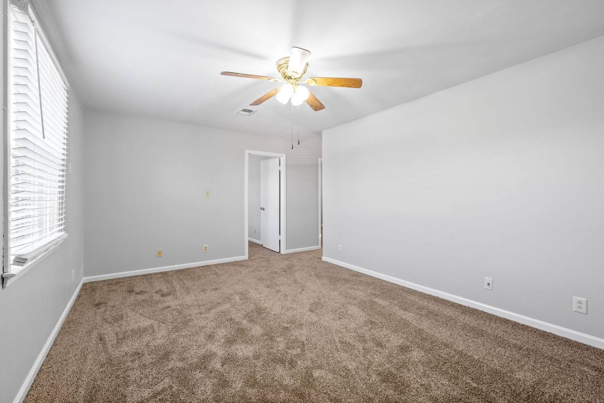 Apartment for rent at 754 C Bancroft Cr, Clarksville, TN 37042