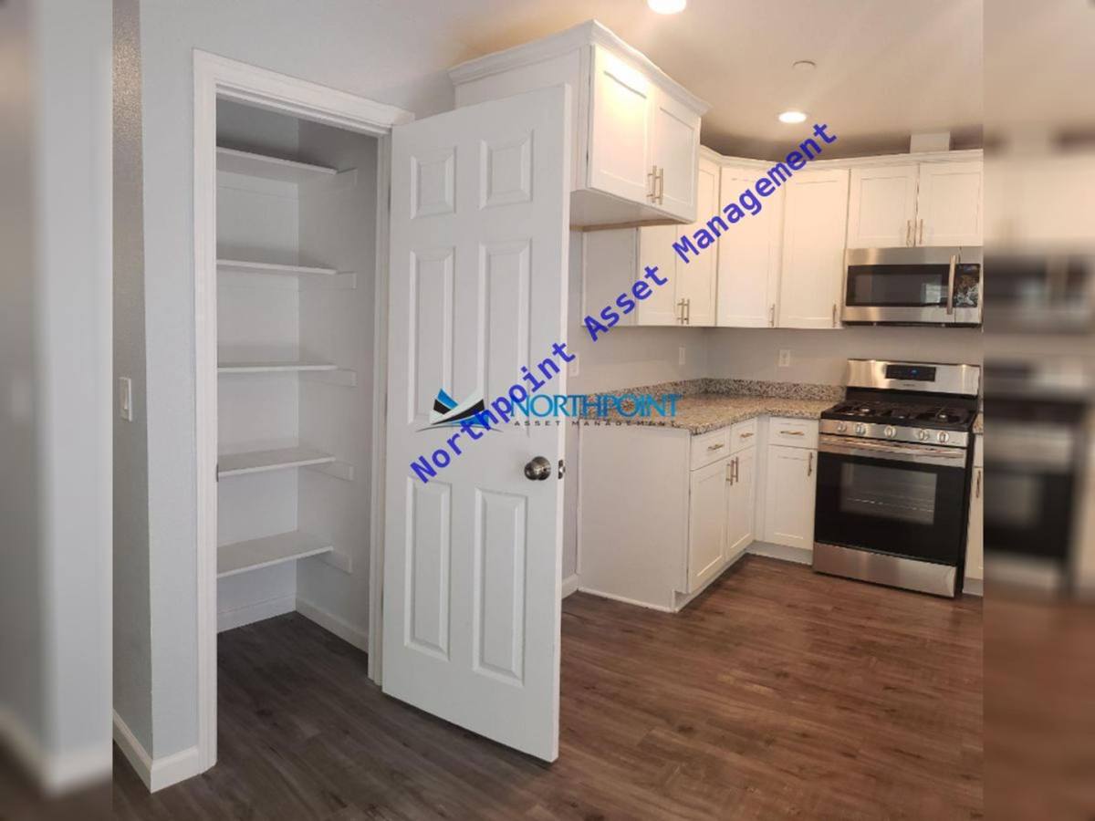 House for rent at 7416 Mimosa Way, Sacramento, CA 95828