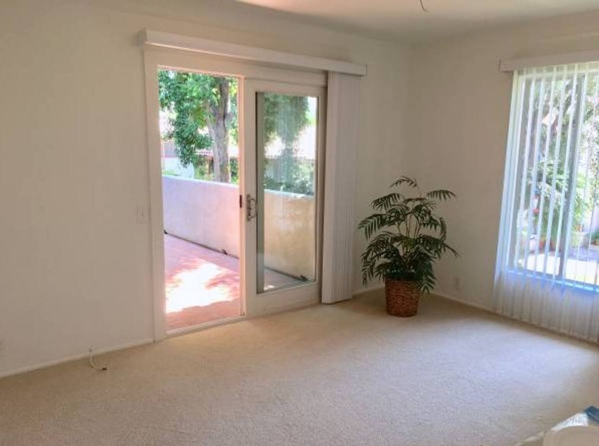 Apartment for rent at 285 W California Ave, Pasadena, CA 91105