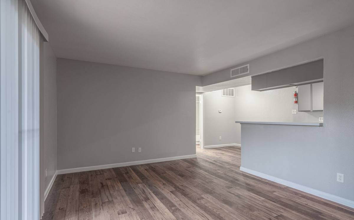 Apartment for rent at 5001 Ave F, Bay City, TX 77414
