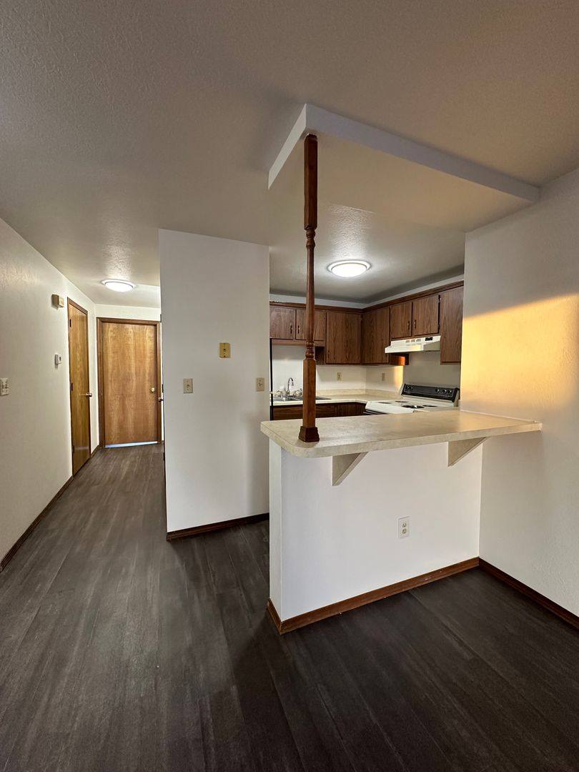 Apartment for rent at 1782 Eldorado Dr, Green Bay, WI 54302
