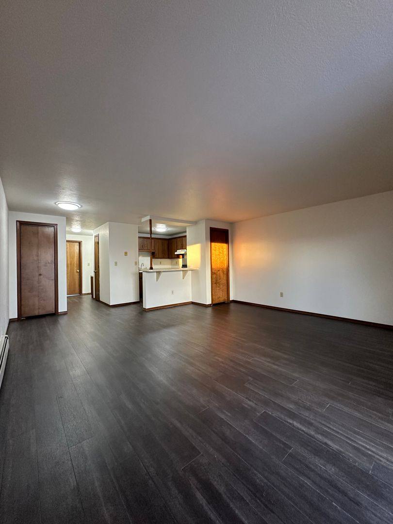 Apartment for rent at 1782 Eldorado Dr, Green Bay, WI 54302