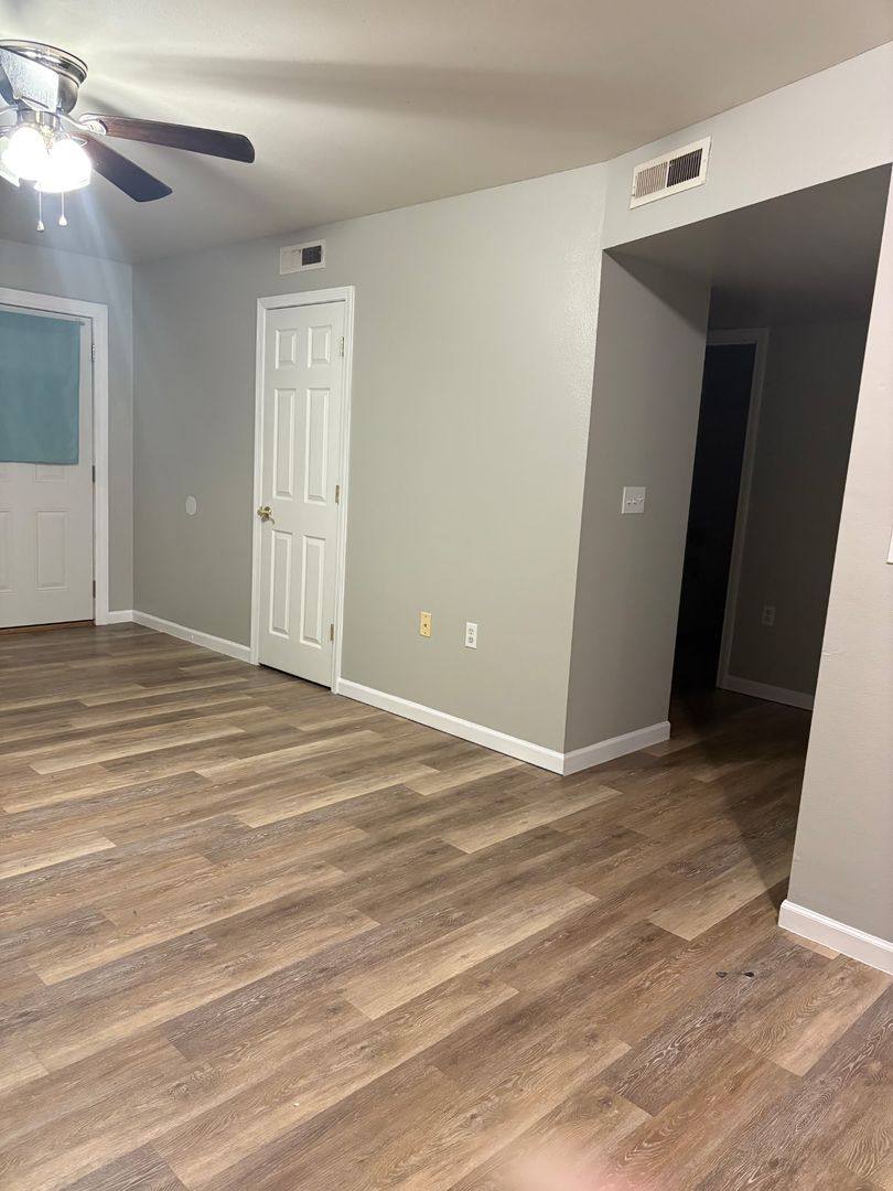 Apartment for rent at 188 Estate Lane, Reeds Spring, MO 65737