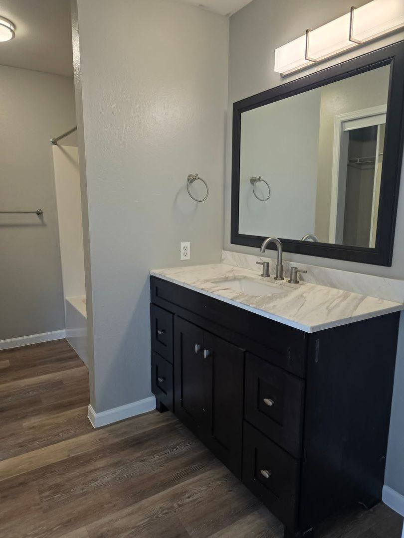 Apartment for rent at 188 Estate Lane, Reeds Spring, MO 65737