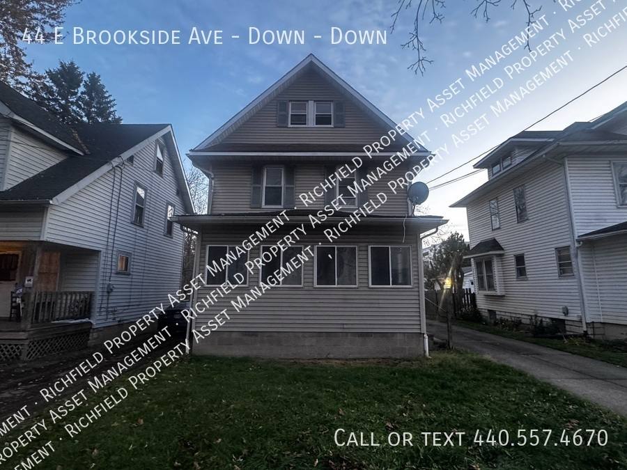 Apartment for rent at 44 E Brookside Ave #DOWN, Akron, OH 44301