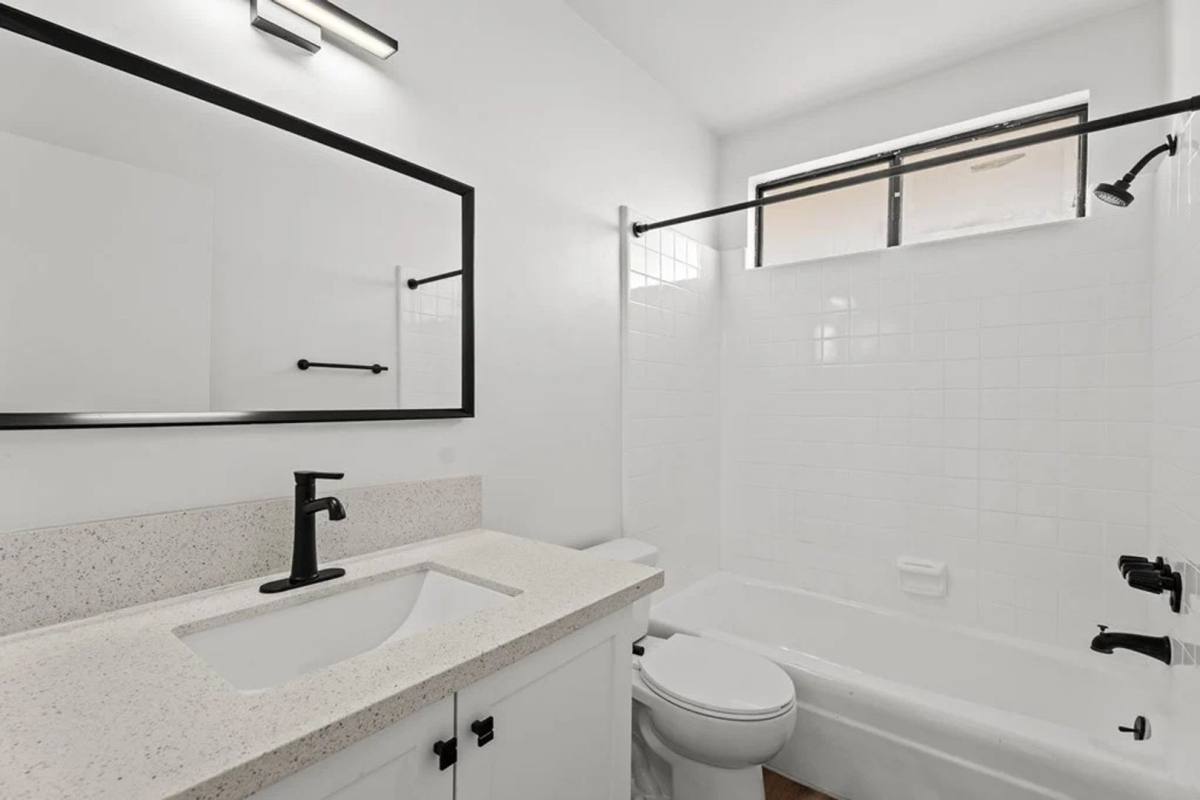 Apartment for rent at 1332 N Vista St, Los Angeles, CA 90046