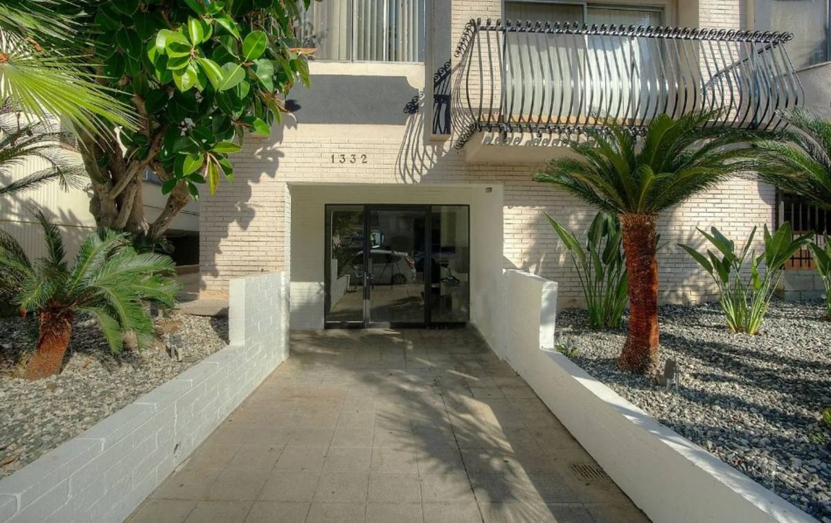Apartment for rent at 1332 N Vista St, Los Angeles, CA 90046