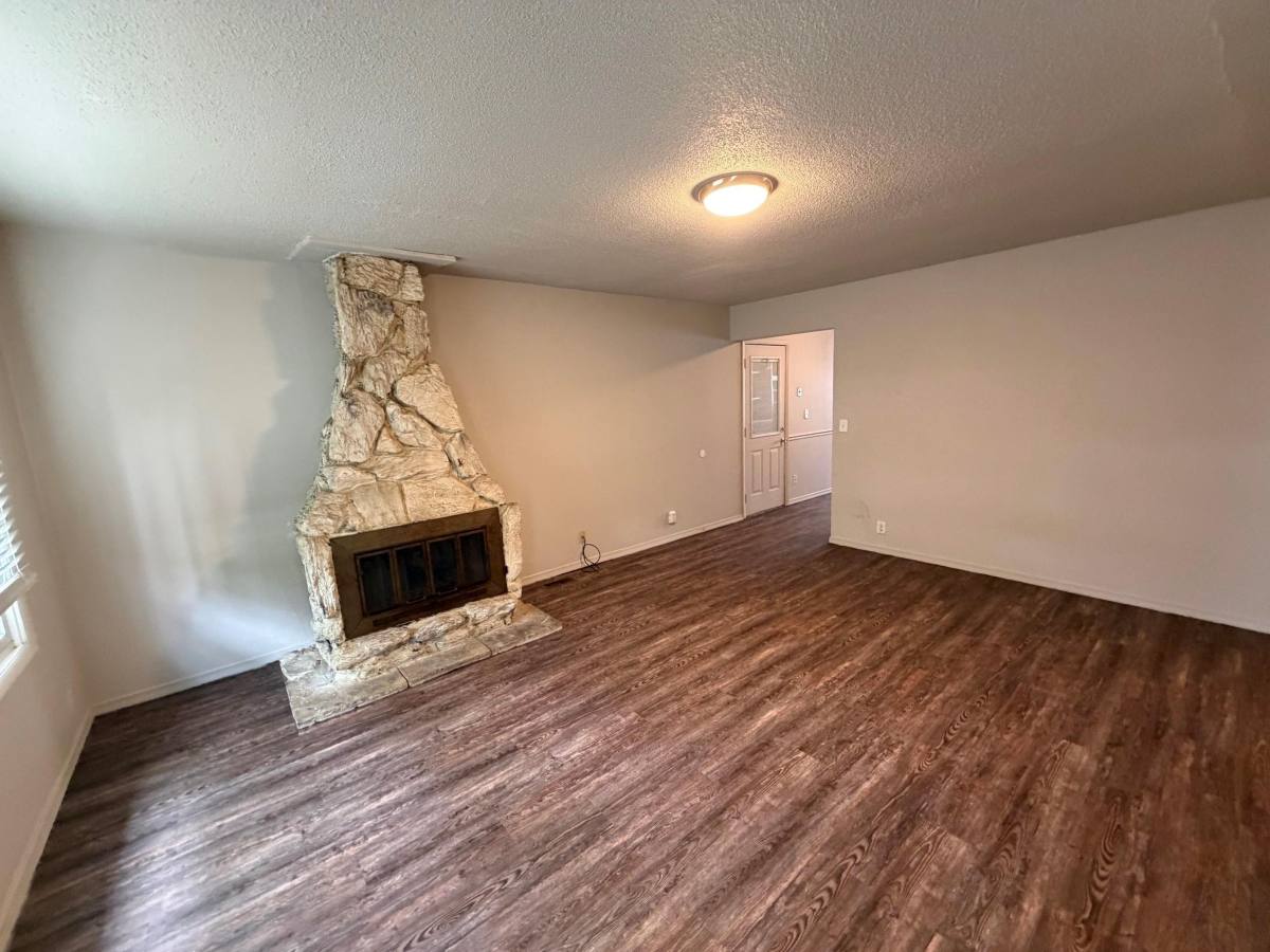 House for rent at 1612 Crestview, Danville, IL 61832