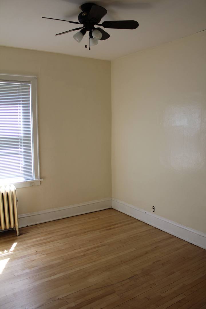 Apartment for rent at 1425 Grand Ave, Saint Paul, MN 55105