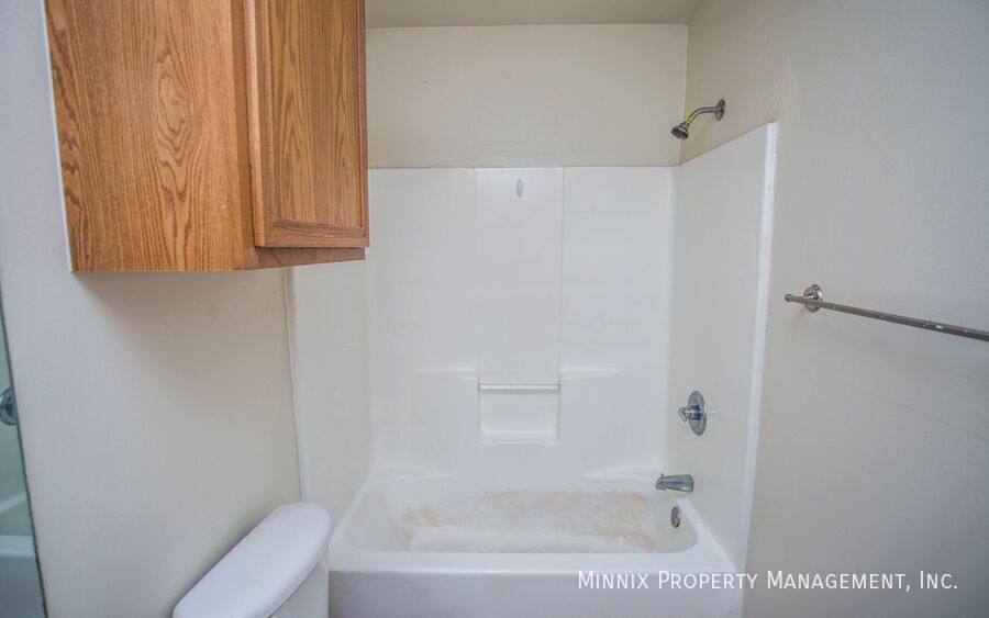 Apartment for rent at 514 N Clinton Ave #B, Lubbock, TX 79416