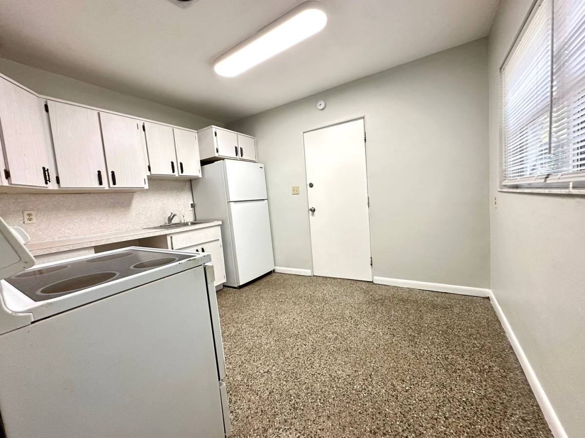 House for rent at 2506 54th St S, Saint Petersburg, FL 33707