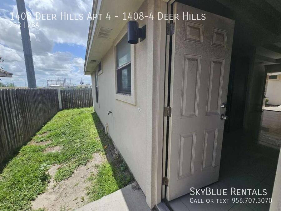 Apartment for rent at 1408 Deer Hills #4, Edinburg, TX 78541