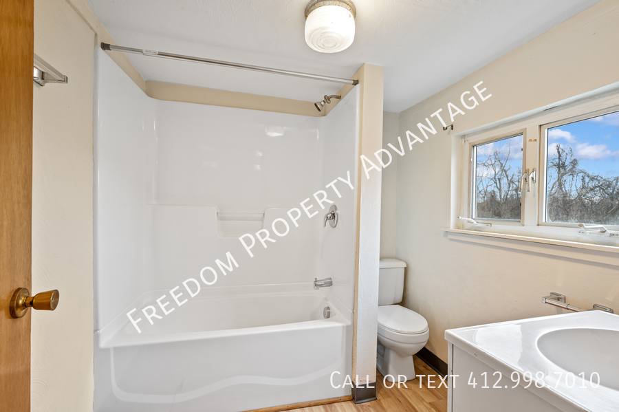 Apartment for rent at 2047 Redrose Ave #2, Pittsburgh, PA 15210