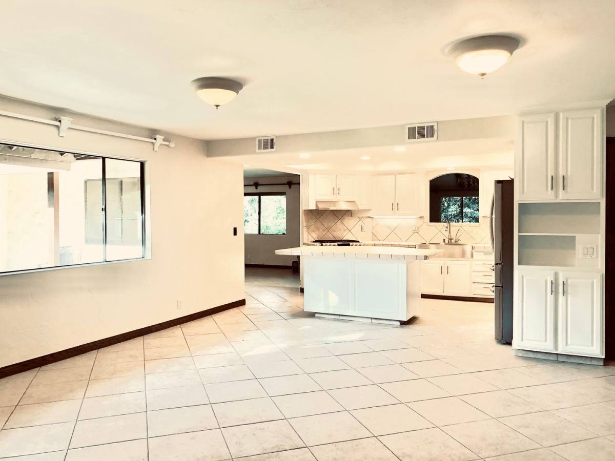 House for rent at 10000 Thacher Rd, Ojai, CA 93023