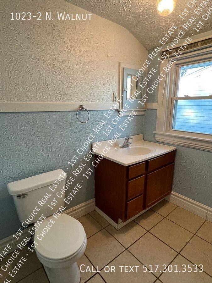 Apartment for rent at 1023-2 N Walnut, Lansing, MI 48906