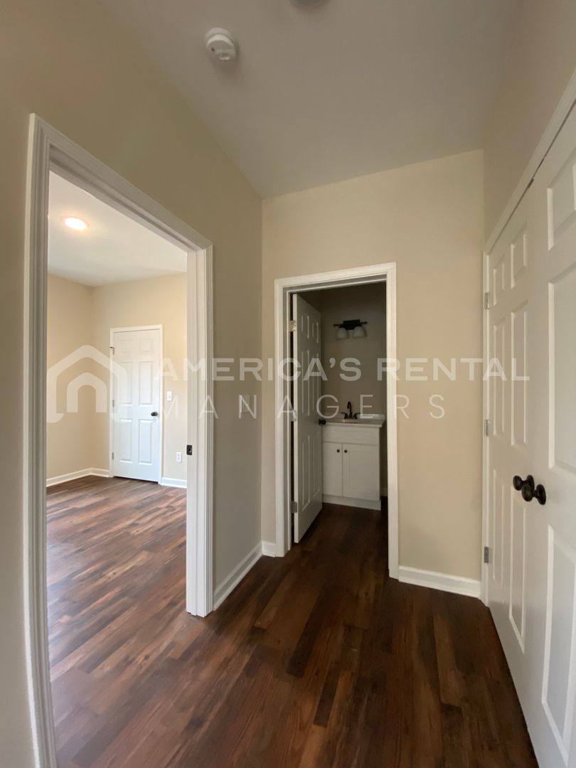 House for rent at 74 County Rd, Cullman, AL 35058