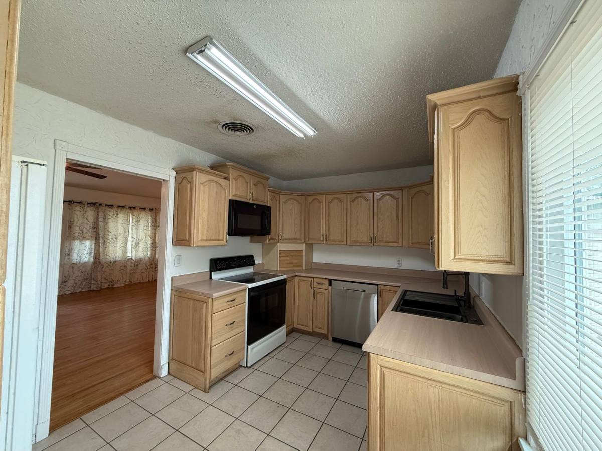 House for rent at 2607 44th St, Lubbock, TX 79413