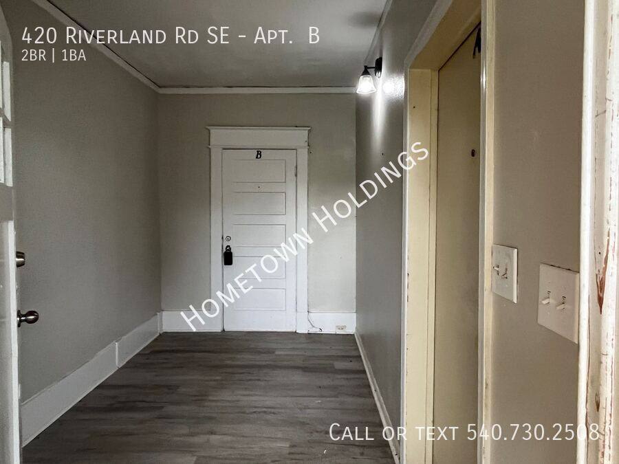 Apartment for rent at 420 Riverland Rd SE #B, Roanoke, VA 24014