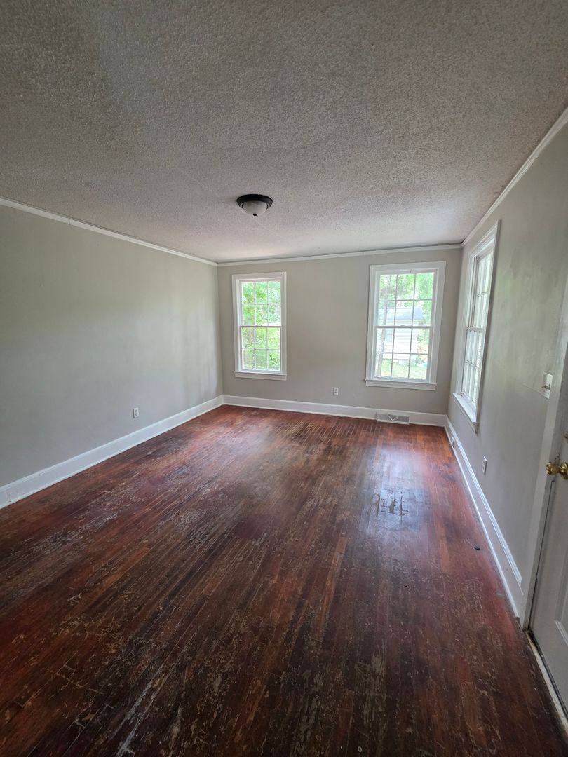 House for rent at 1407 Jerome Dr, Columbia, SC 29203