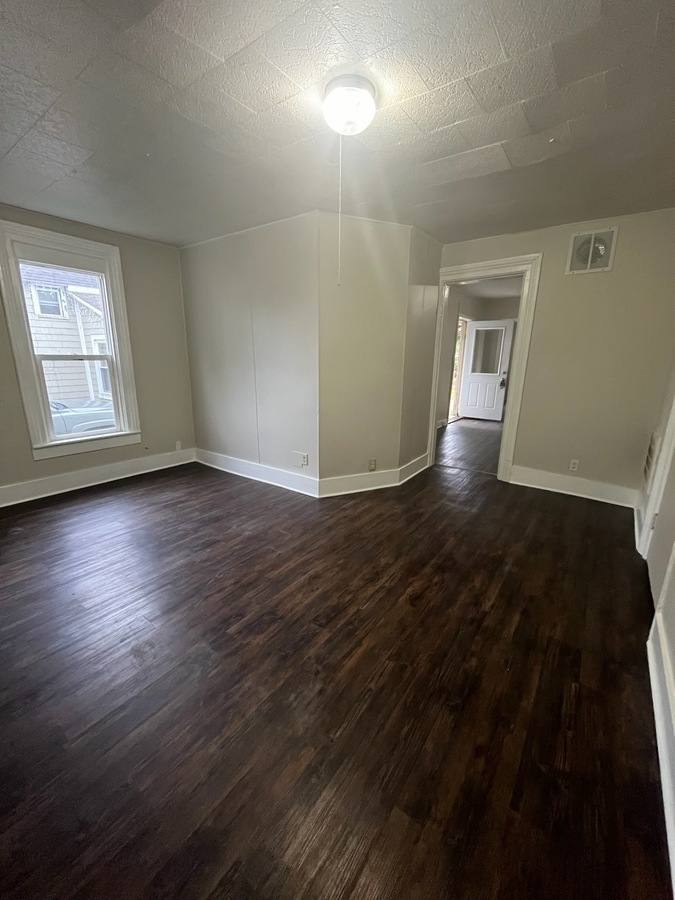 Apartment for rent at 305 E Grove St #1, Greenville, MI 48838