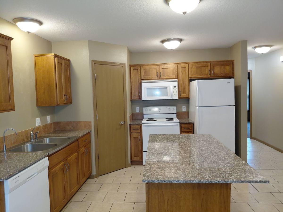 Apartment for rent at 609 611 Mission St, Saint Marys, KS 66536