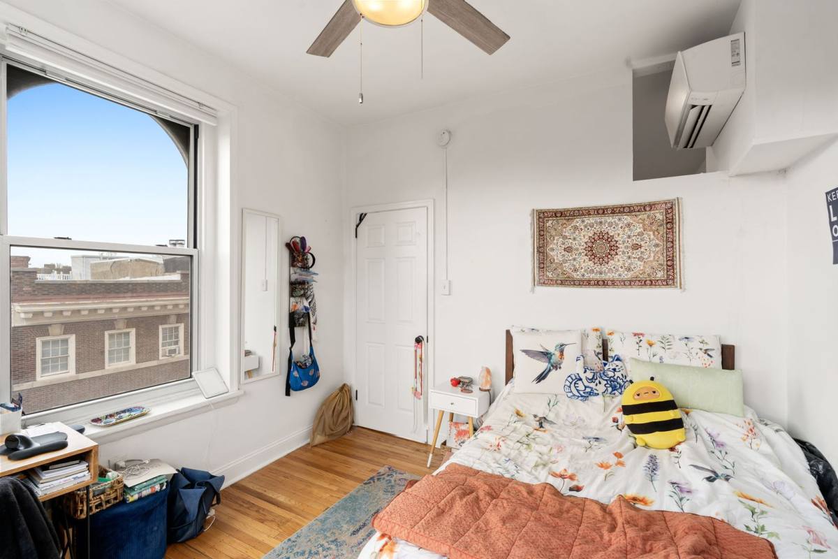 Apartment for rent at 1001 Pine St, Philadelphia, PA 19107