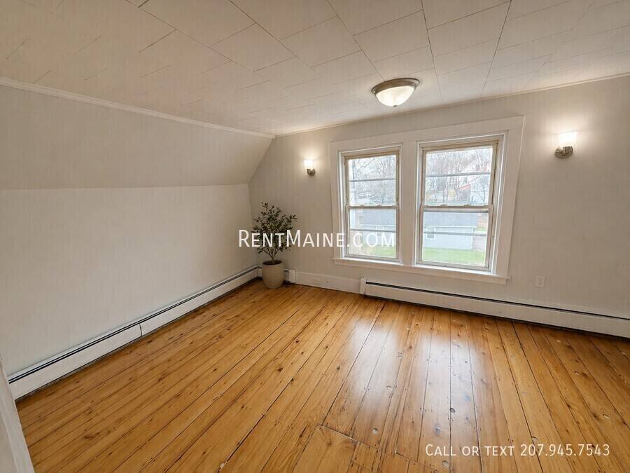 Apartment for rent at 61-63 Pearl St #3, Bangor, ME 04401