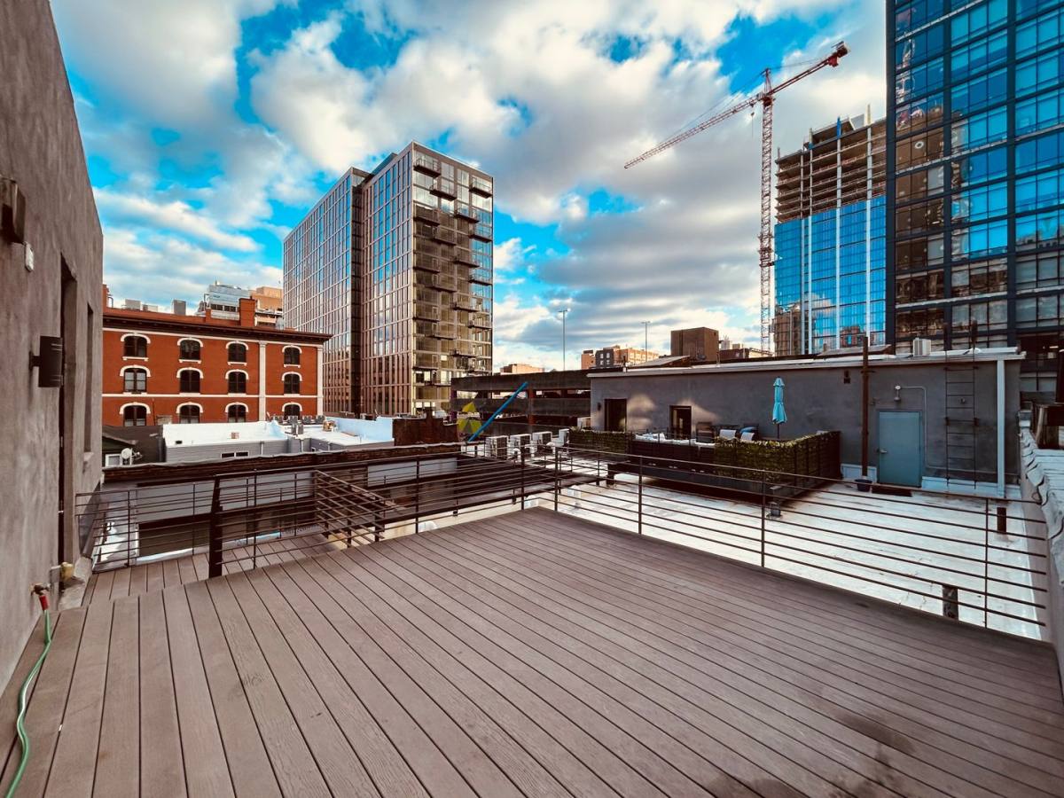 Apartment for rent at 1210 Chestnut St, Philadelphia, PA 19107