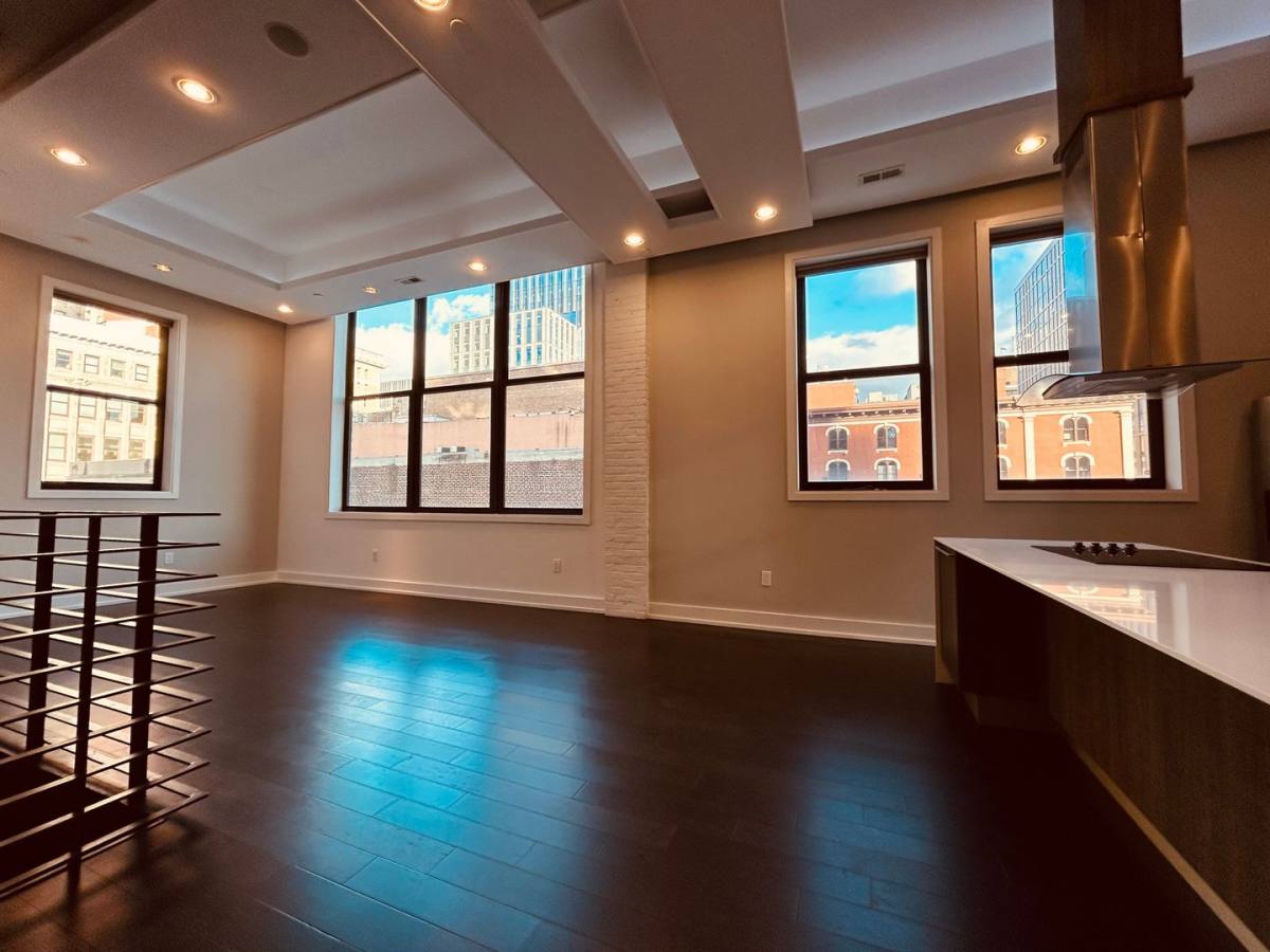 Apartment for rent at 1210 Chestnut St, Philadelphia, PA 19107