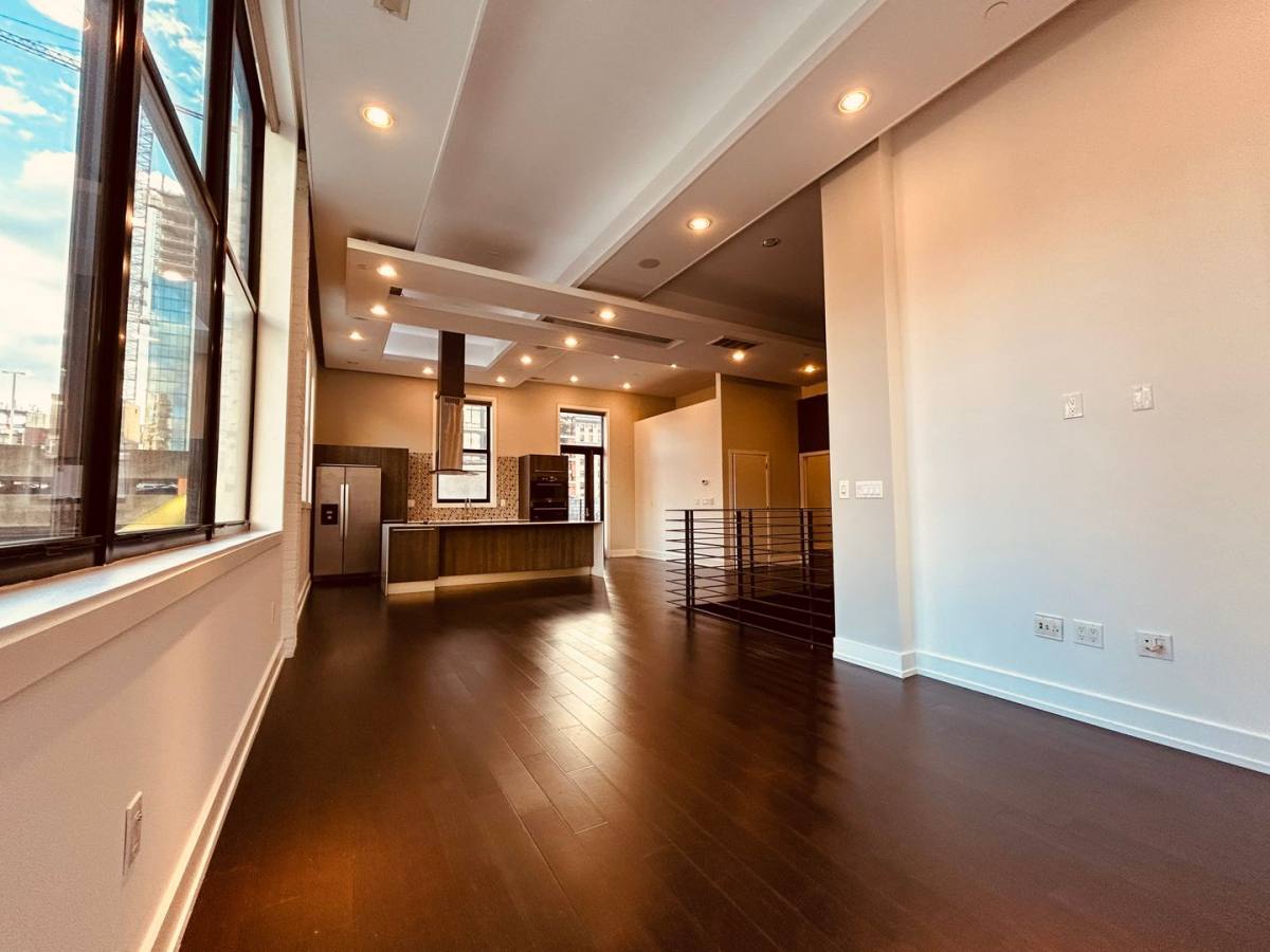 Apartment for rent at 1210 Chestnut St, Philadelphia, PA 19107