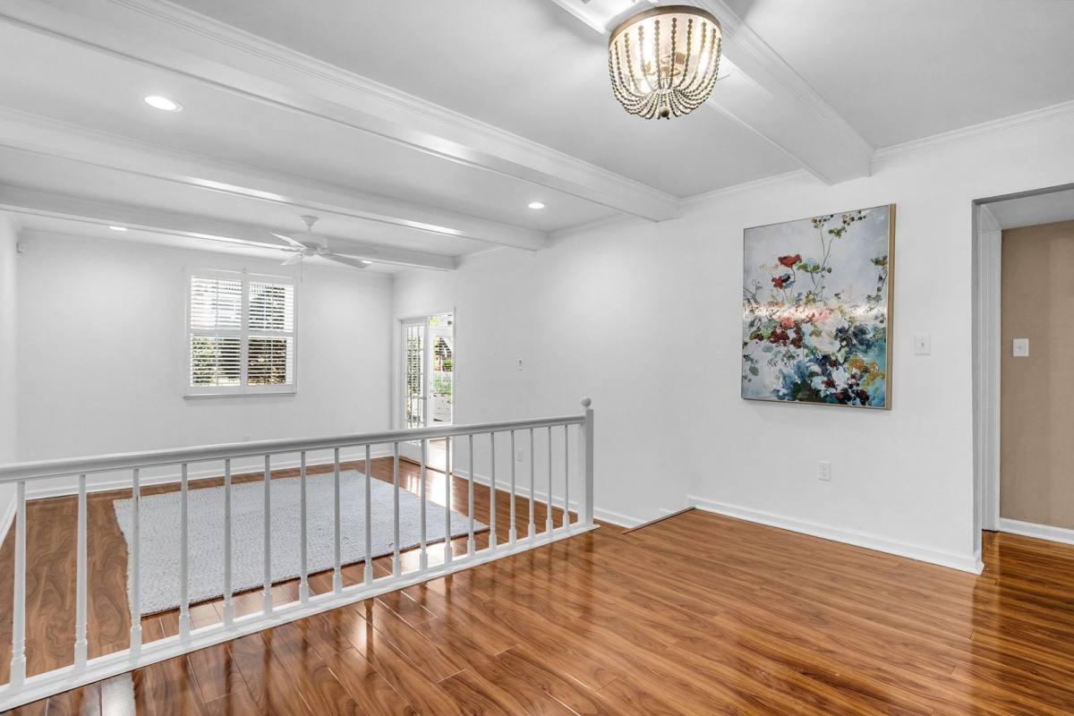Apartment for rent at 925 Cleveland St, Greenville, SC 29601