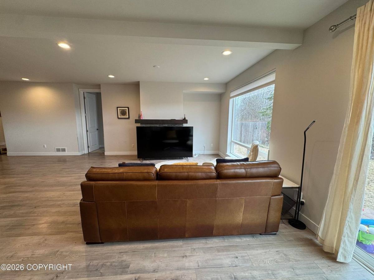 Condo for rent at 1541 G St, Anchorage, AK 99501