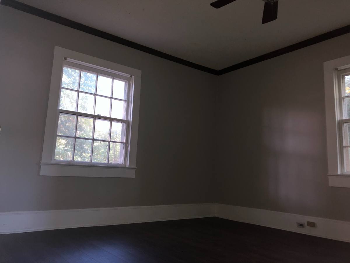 House for rent at 408 W Charlotte Ave, Mount Holly, NC 28120