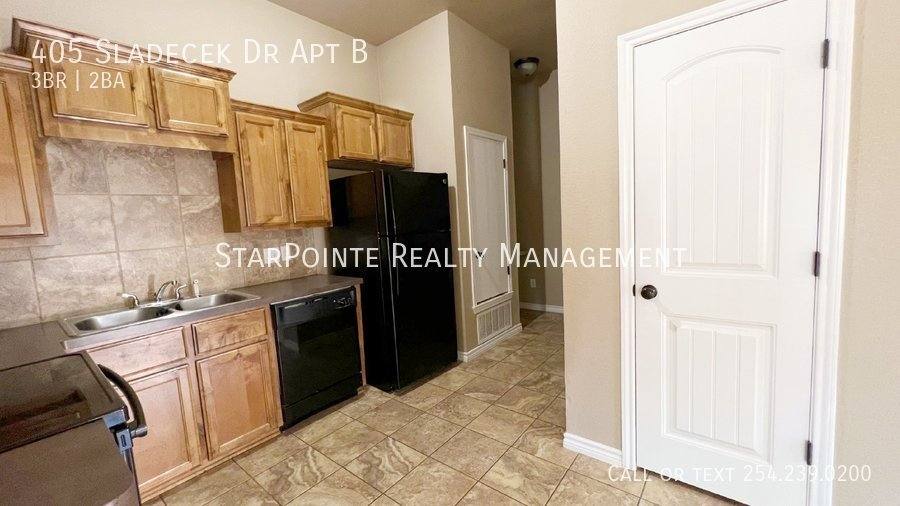 Apartment for rent at 405 Sladecek Dr #B, Killeen, TX 76542