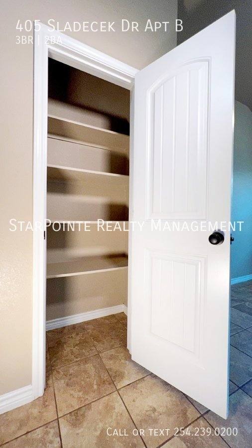 Apartment for rent at 405 Sladecek Dr #B, Killeen, TX 76542