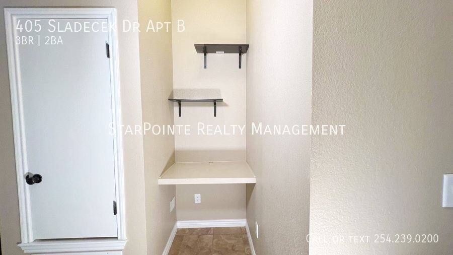 Apartment for rent at 405 Sladecek Dr #B, Killeen, TX 76542