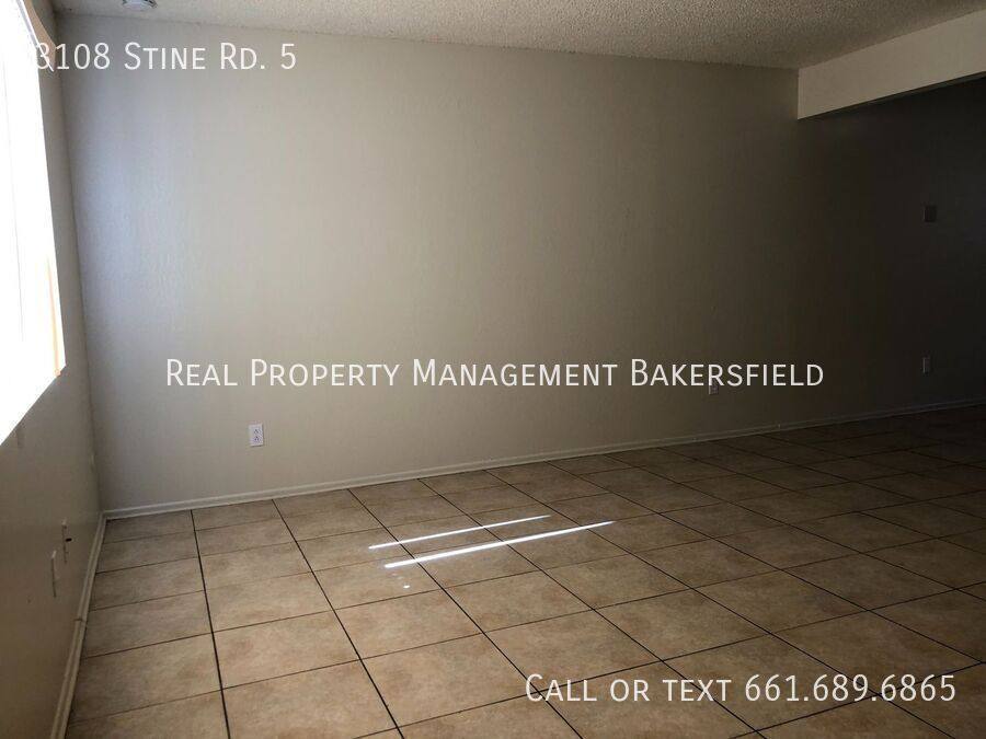 Townhouse for rent at 3108 Stine Rd #5, Bakersfield, CA 93309
