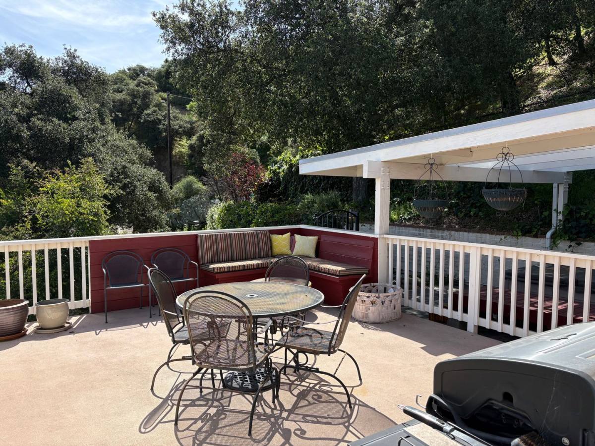 House for rent at 7036 Highcliff Trail, Panorama City, CA 91402