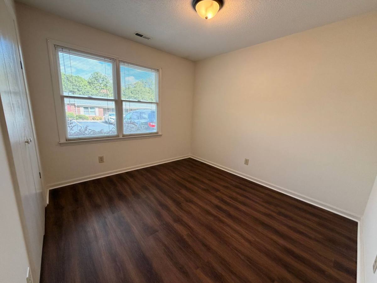 Apartment for rent at 3020 A-F Sherrill Ave, Jamestown, NC 27282