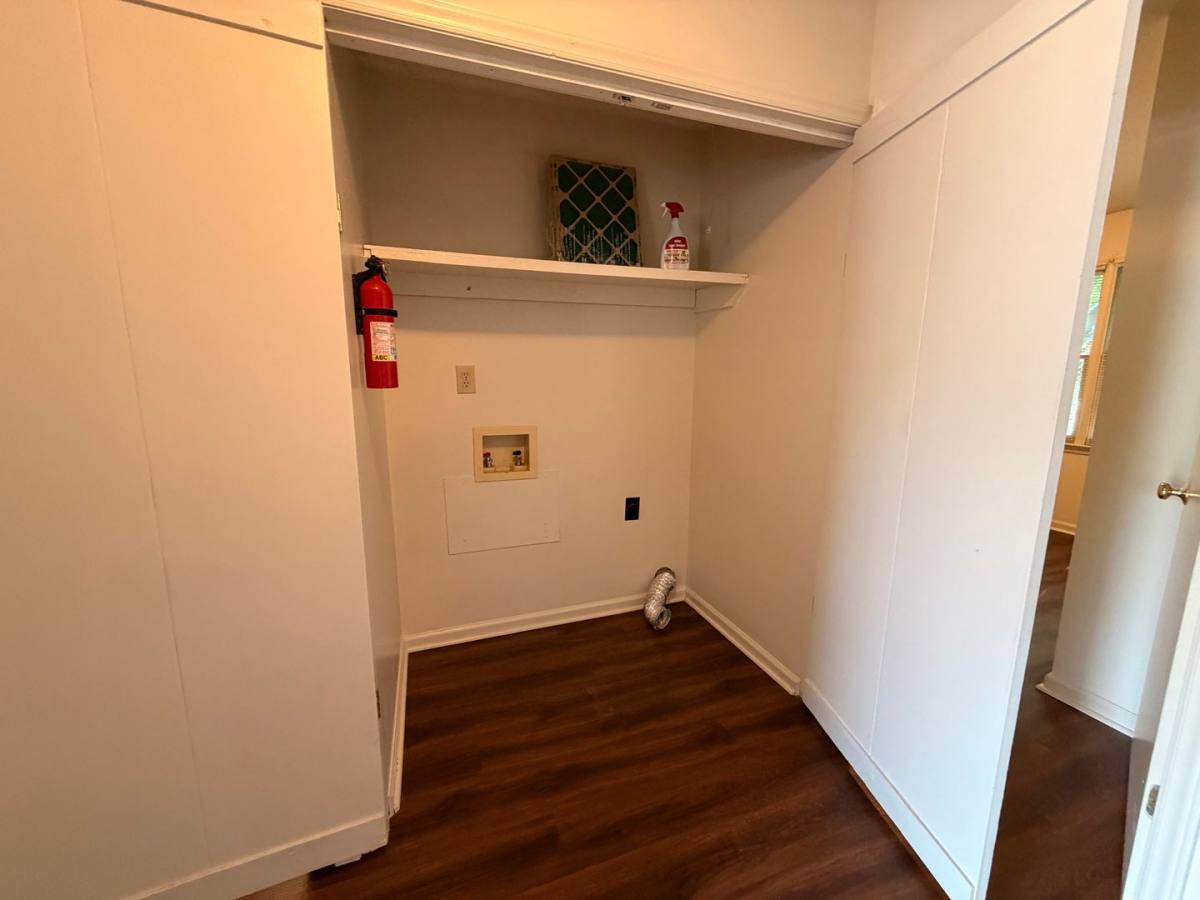 Apartment for rent at 3020 A-F Sherrill Ave, Jamestown, NC 27282
