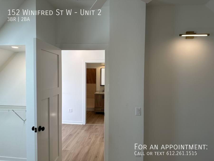 Apartment for rent at 152 Winifred St W #2, Saint Paul, MN 55107