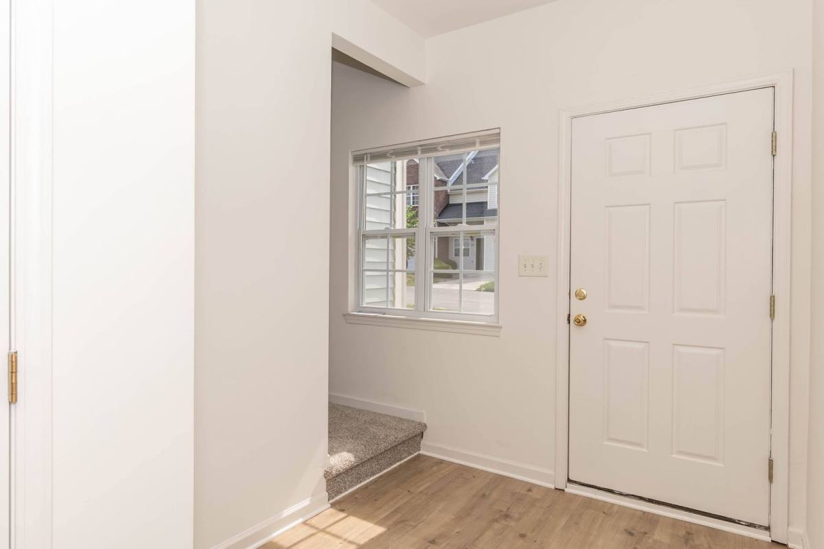House for rent at 295 Plaza Dr, Chapel Hill, NC 27517