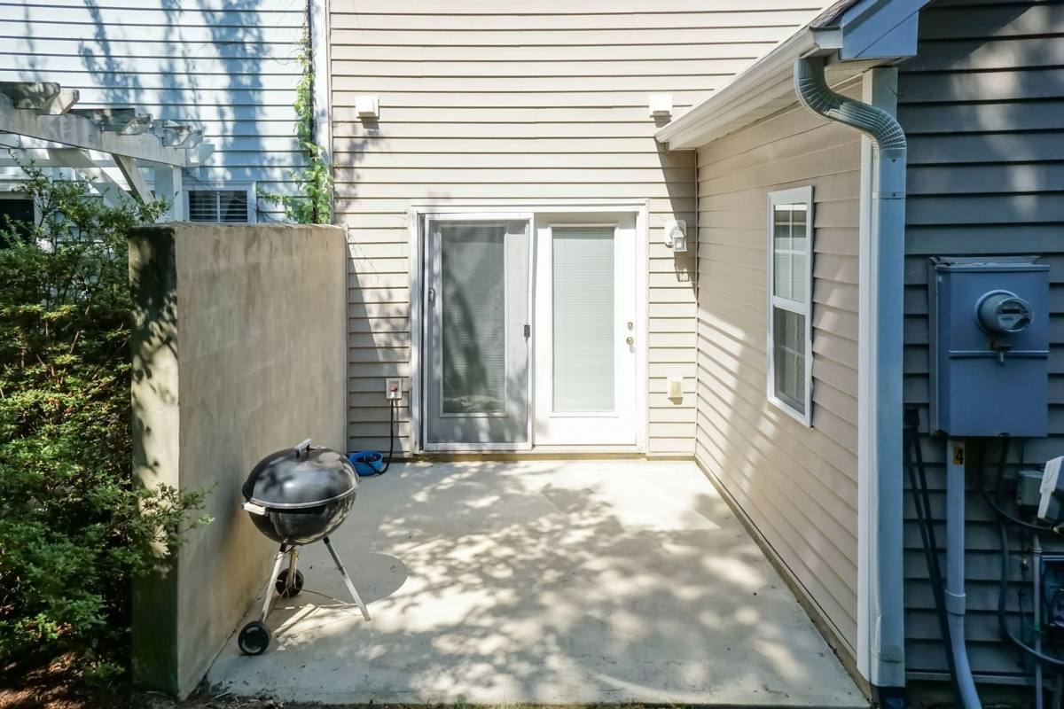 House for rent at 295 Plaza Dr, Chapel Hill, NC 27517